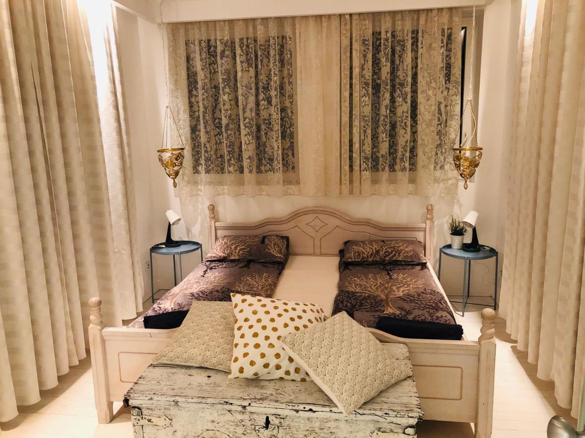Golden Pearl - Jacuzzi Center Luxury Apartament