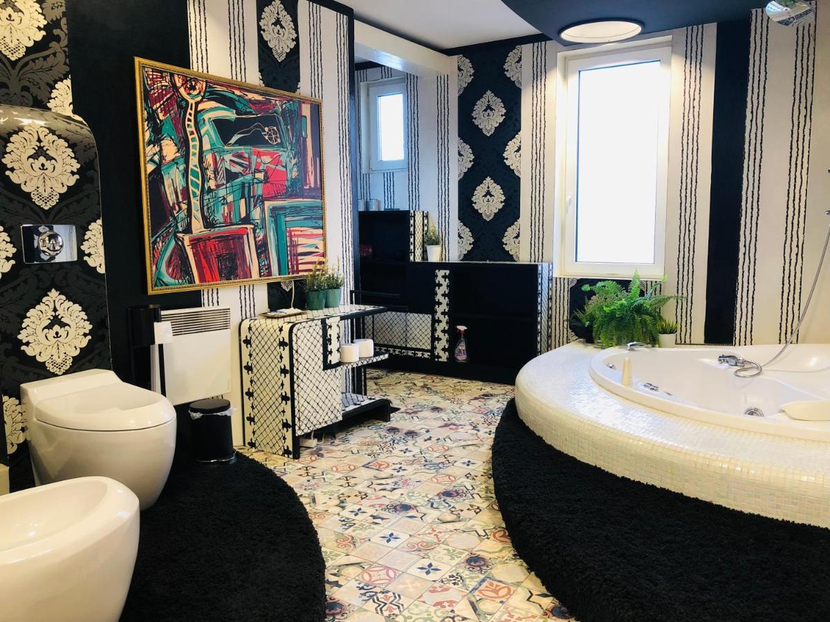 Golden Pearl - Jacuzzi Center Luxury *