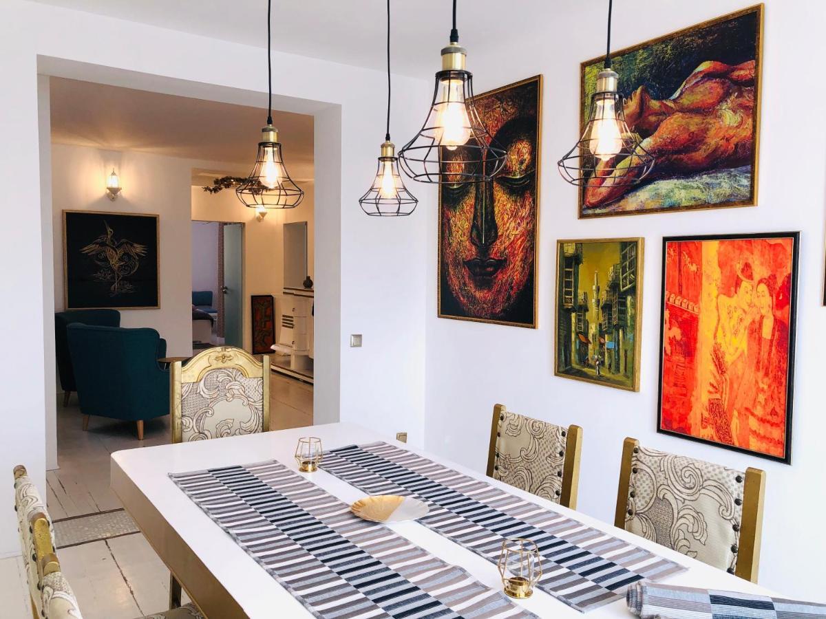 Golden Pearl - Jacuzzi Center Luxury Apartment *