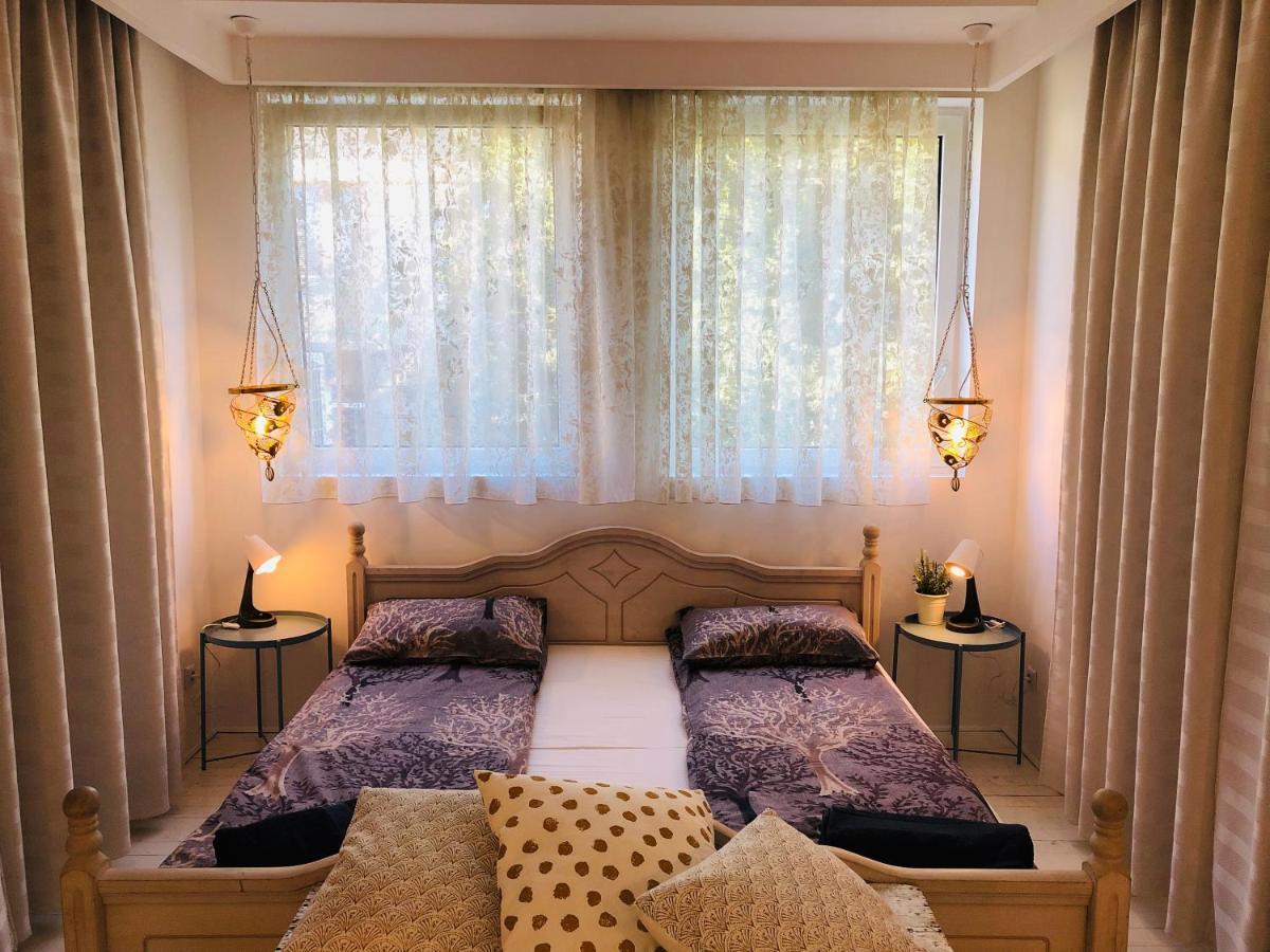 Golden Pearl - Jacuzzi Center Luxury Apartment Sofia